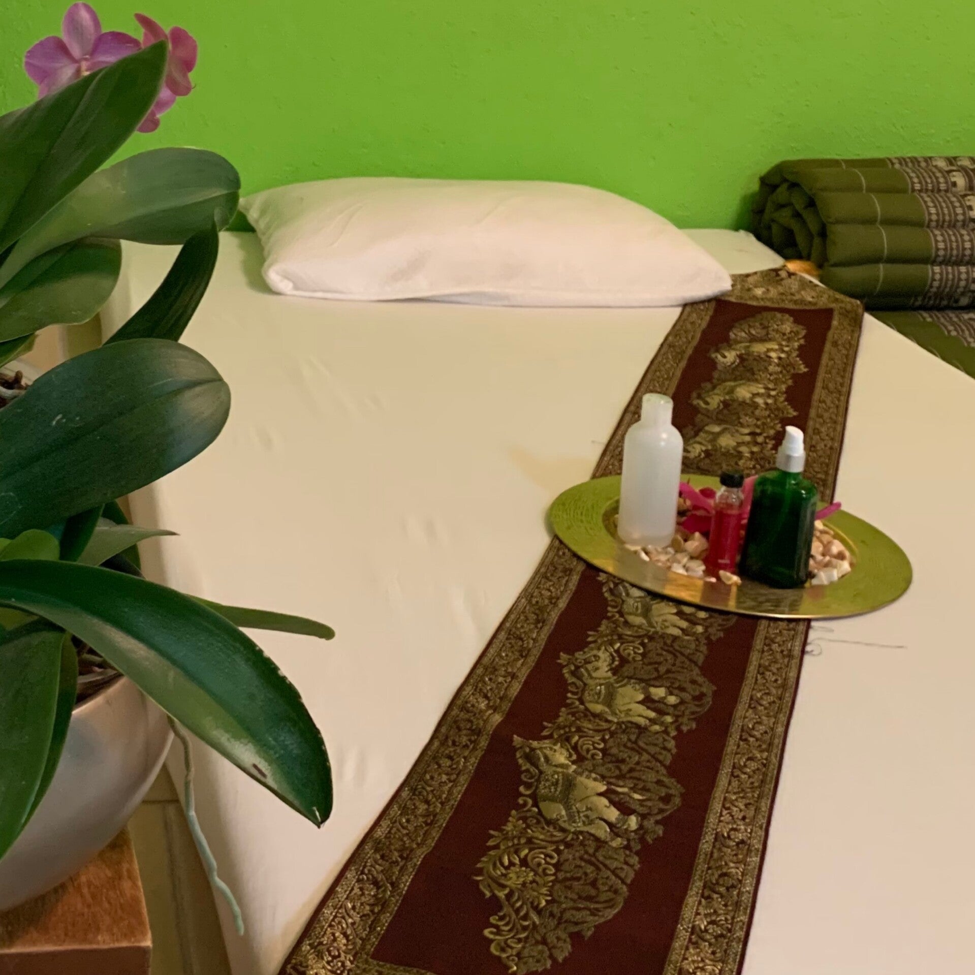 Kitimas Traditionelle Thai Massage In Neuss Norf Traditionelle Thai Massage / Massage | OPI Wellness