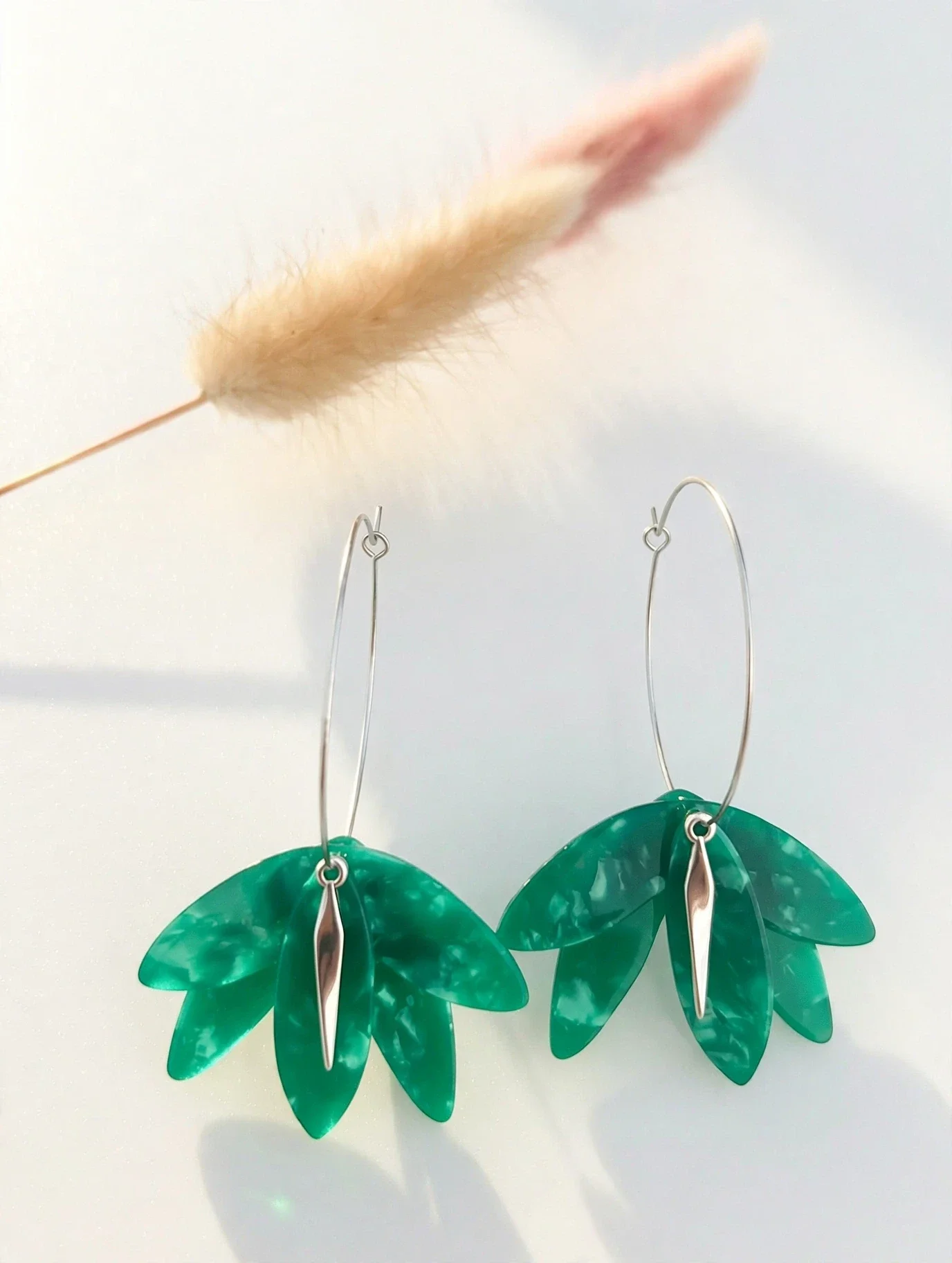 Boucles d'oreilles Créoles NORAH - Feuilles Bohèmes | Bijoux by Madéa