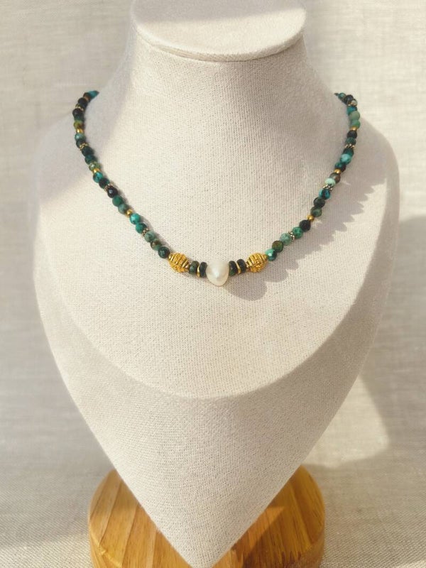 Collier Awa – Turquoise Africaine, Perle d’Eau Douce & Or Fin