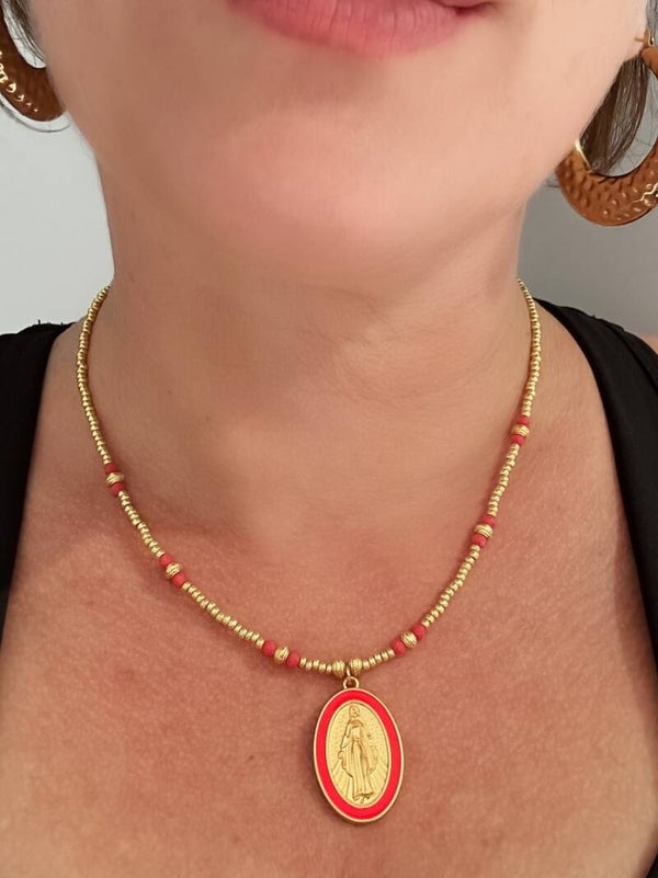 Collier Marie – Médaille Vierge Corail