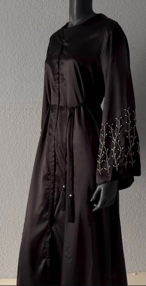 Offene 'Abaya