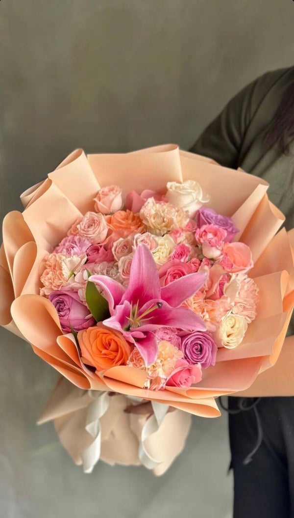 Blush & Peach Bouquet