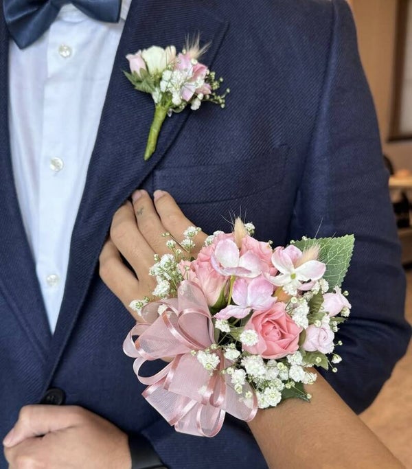 Boutonnière & Corsage Set