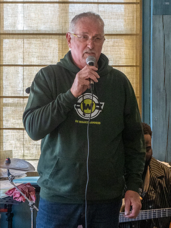 Hoodie Waakzaamheid 400 jaar