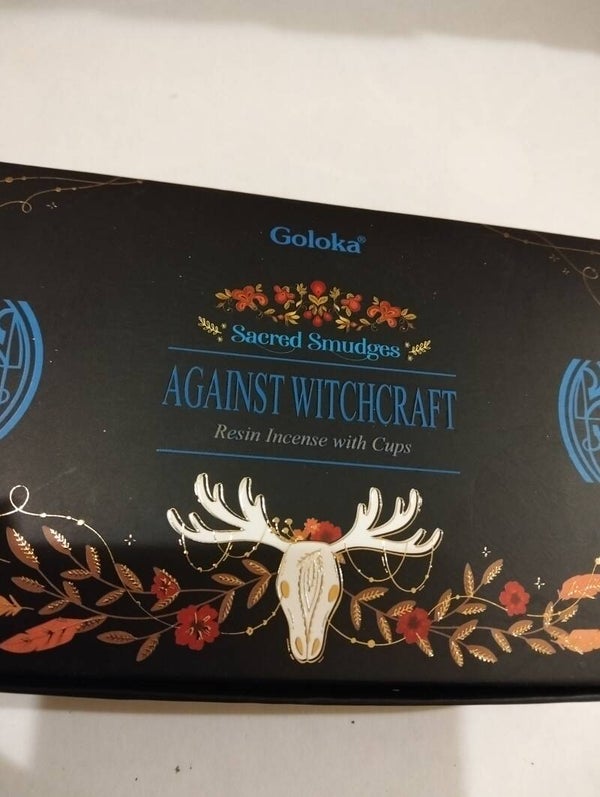 Copa de humo Contra Brujeria