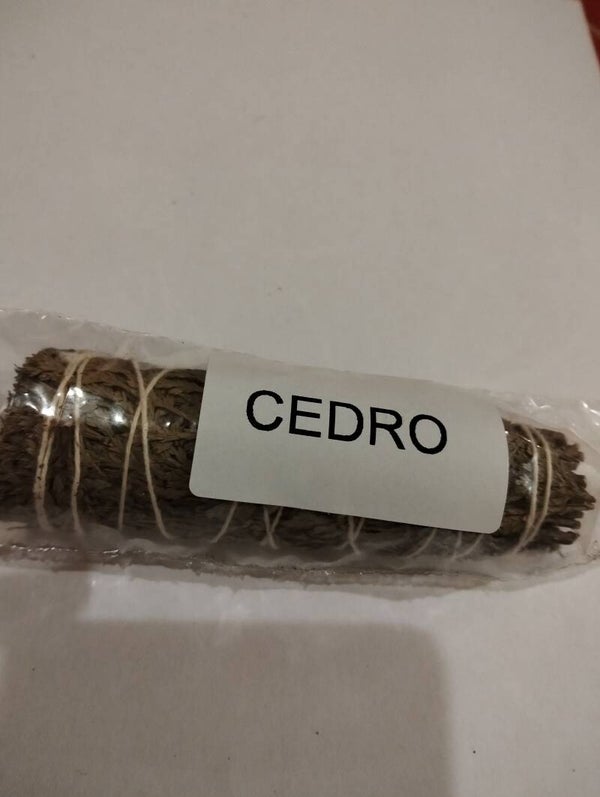 Atadito Cedro 10cm