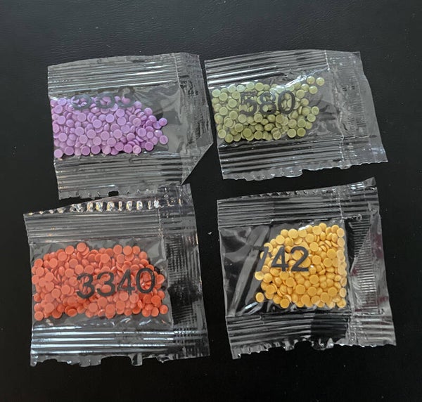 ronde steentjes per zakje van 200 stuks