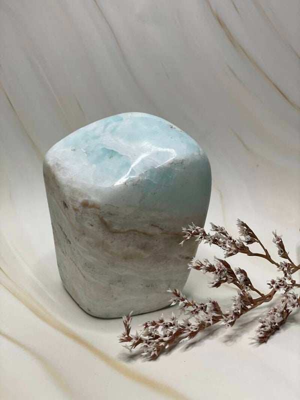 Carribean blue calciet