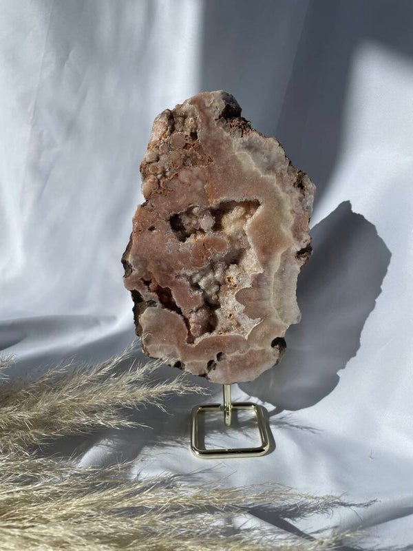 Roze Ametist op standaard 25 cm