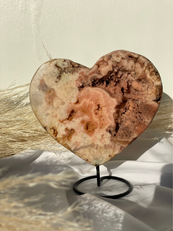 Roze Amethist hart op standaard 13cm