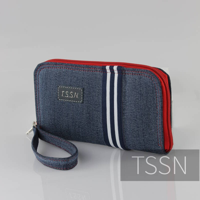 Portemonnee Maggy55 2 gemaakt van versleten spijkerbroek met gestreepte bies op de zijnaad