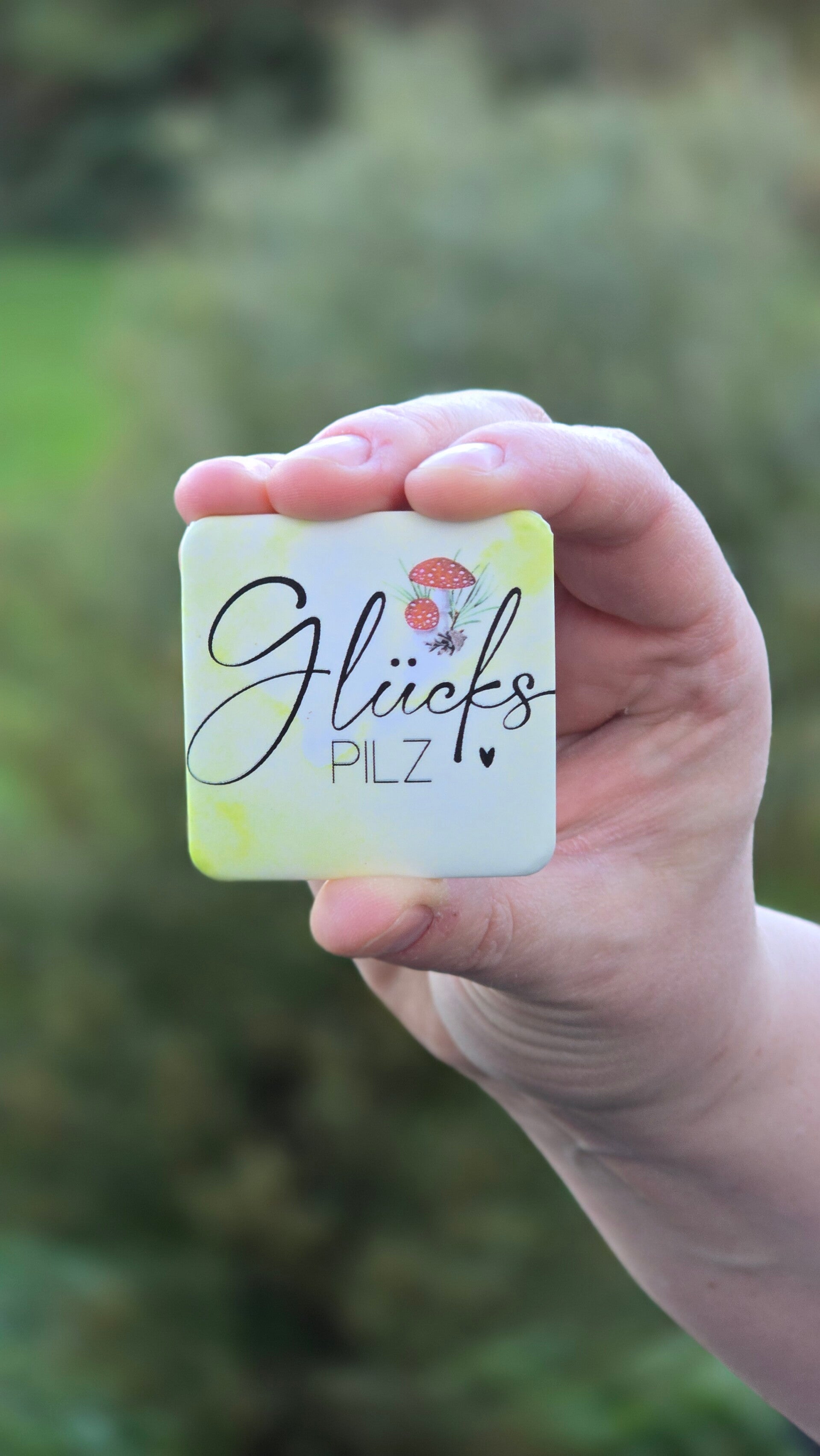 Viereckige Buttons mit Motiv, Logo oder kurzem Spruch von denkbuttisch®