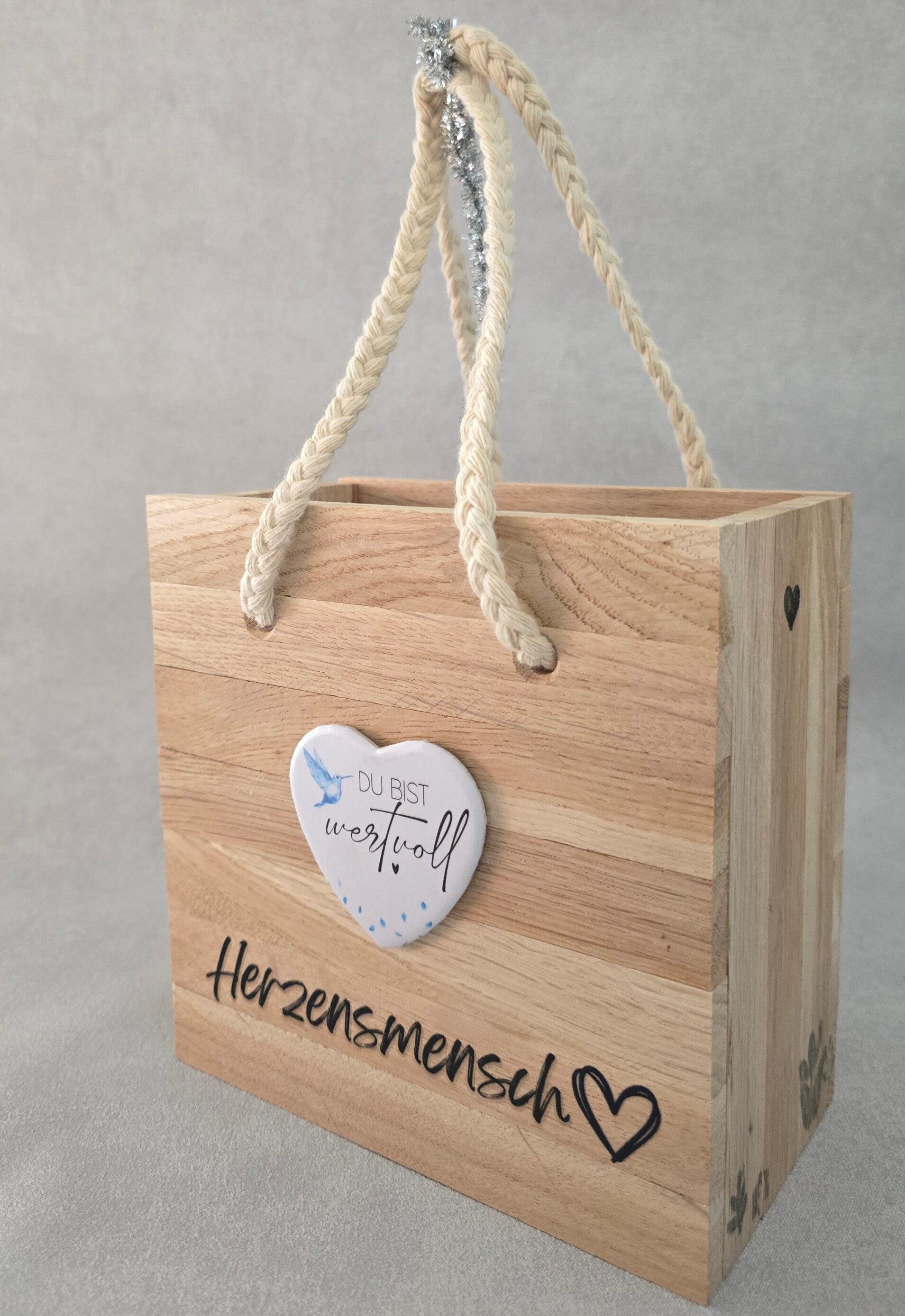 Buttonidee mit Herz-Button zum Verschenken, Dekorieren und Personalisieren - denkbuttisch