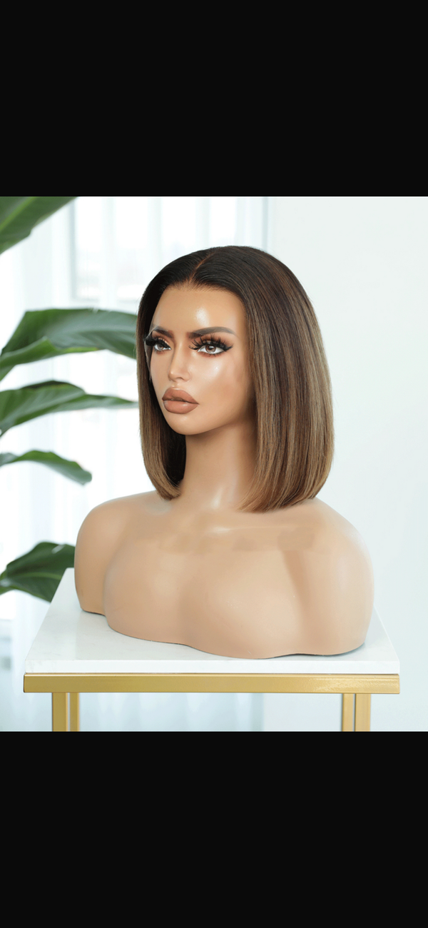 10 inch bob brown with caramel highlights