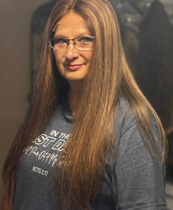 Virgin human hair medium brown w/ caramel highlights