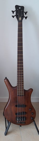Auf Wunsch grooviger Live-Bass