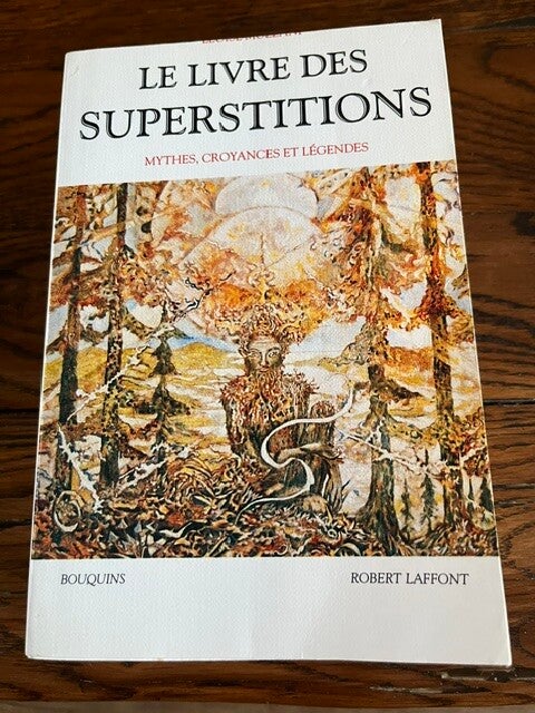 " Le livre des superstition"Éloïse Mozzani/Esotérisme
