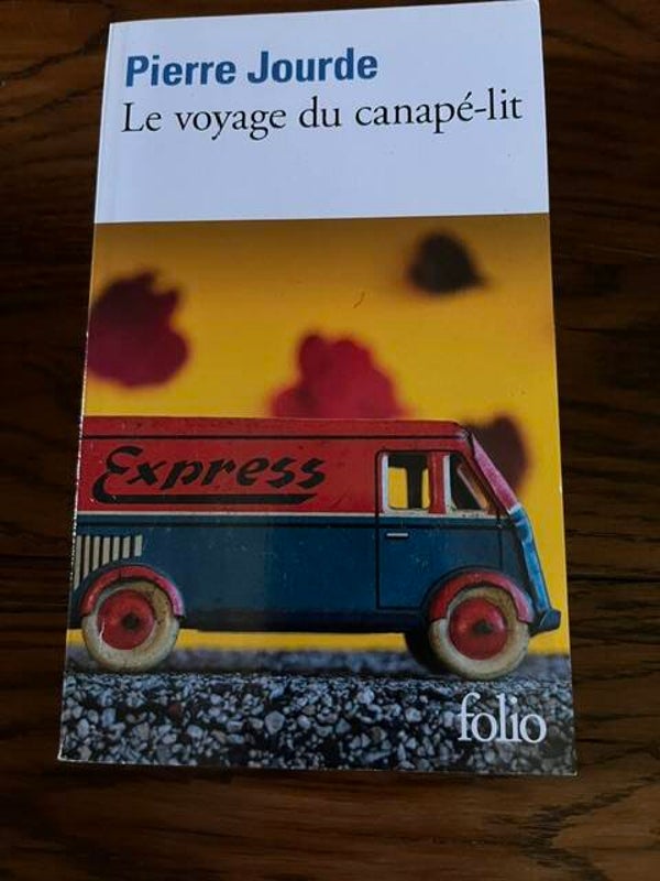 "Le voyage du canapé-lit" Pierre Jourde/ Romans