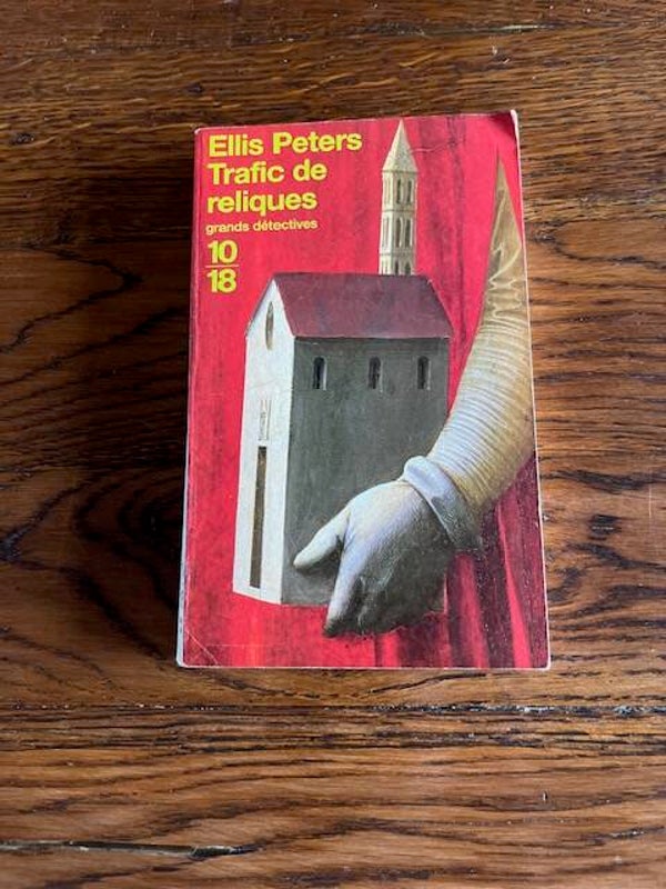 "Trafic de reliques" Ellis Peters/Romans-Polars-Livres auteurs étrangers