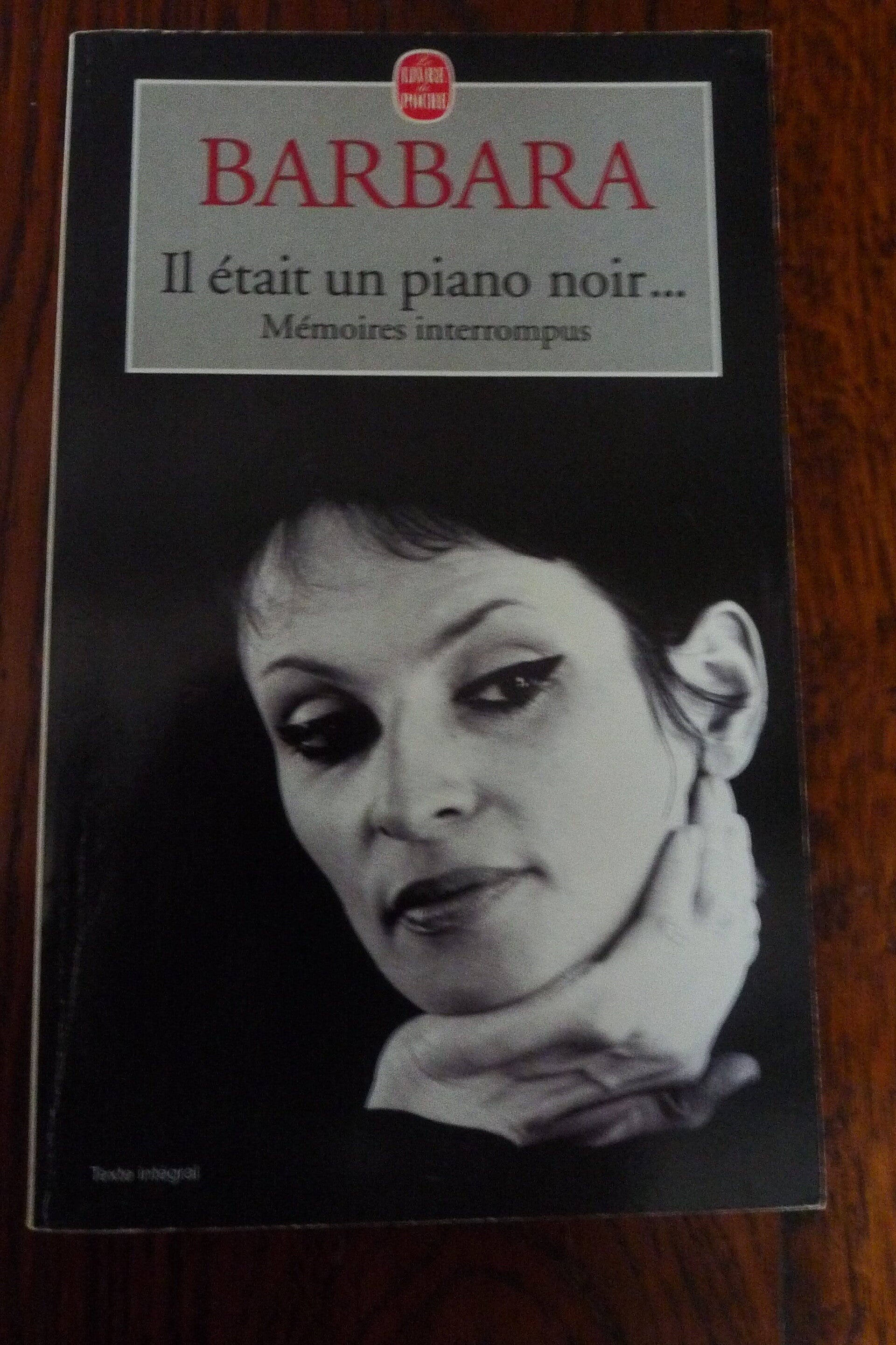 "Il était un piano noir..., Mémoires interrompus" - BARBARA / Roman