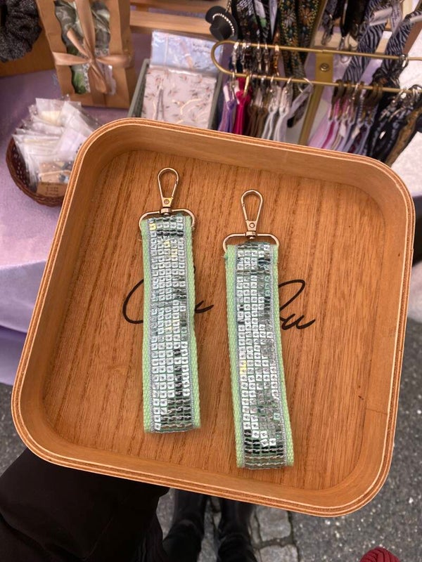 Porte-clés sequins vert sauge