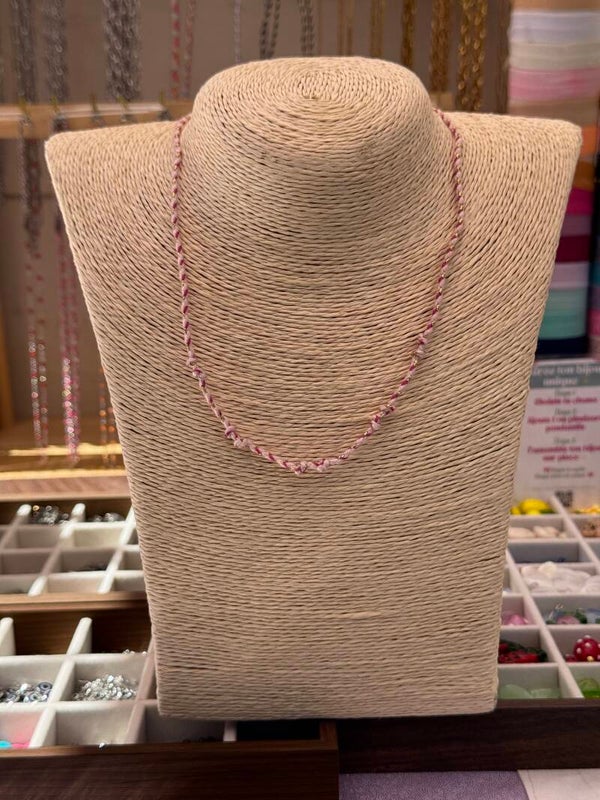 Collier cordon rose doré