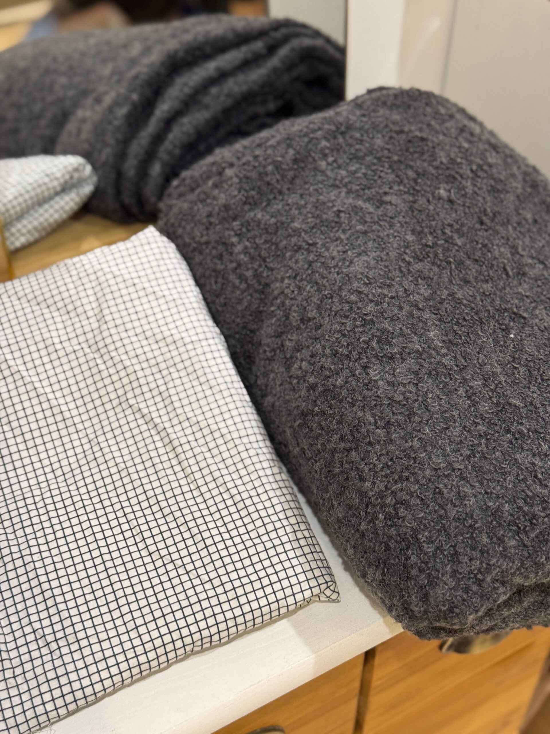 Gilet personnalisé #15 - bouclettes gris & carreaux