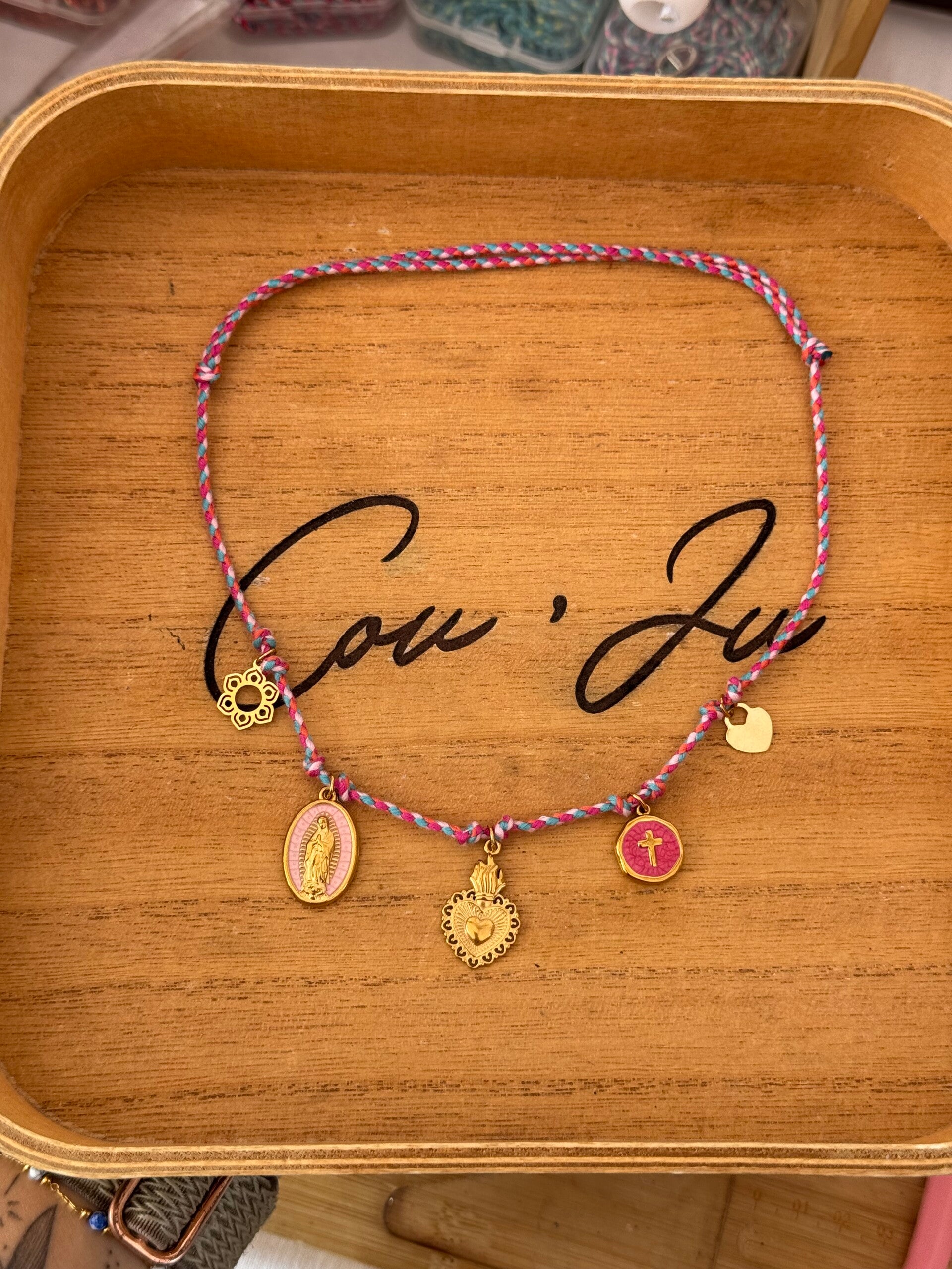 Collier ex-voto