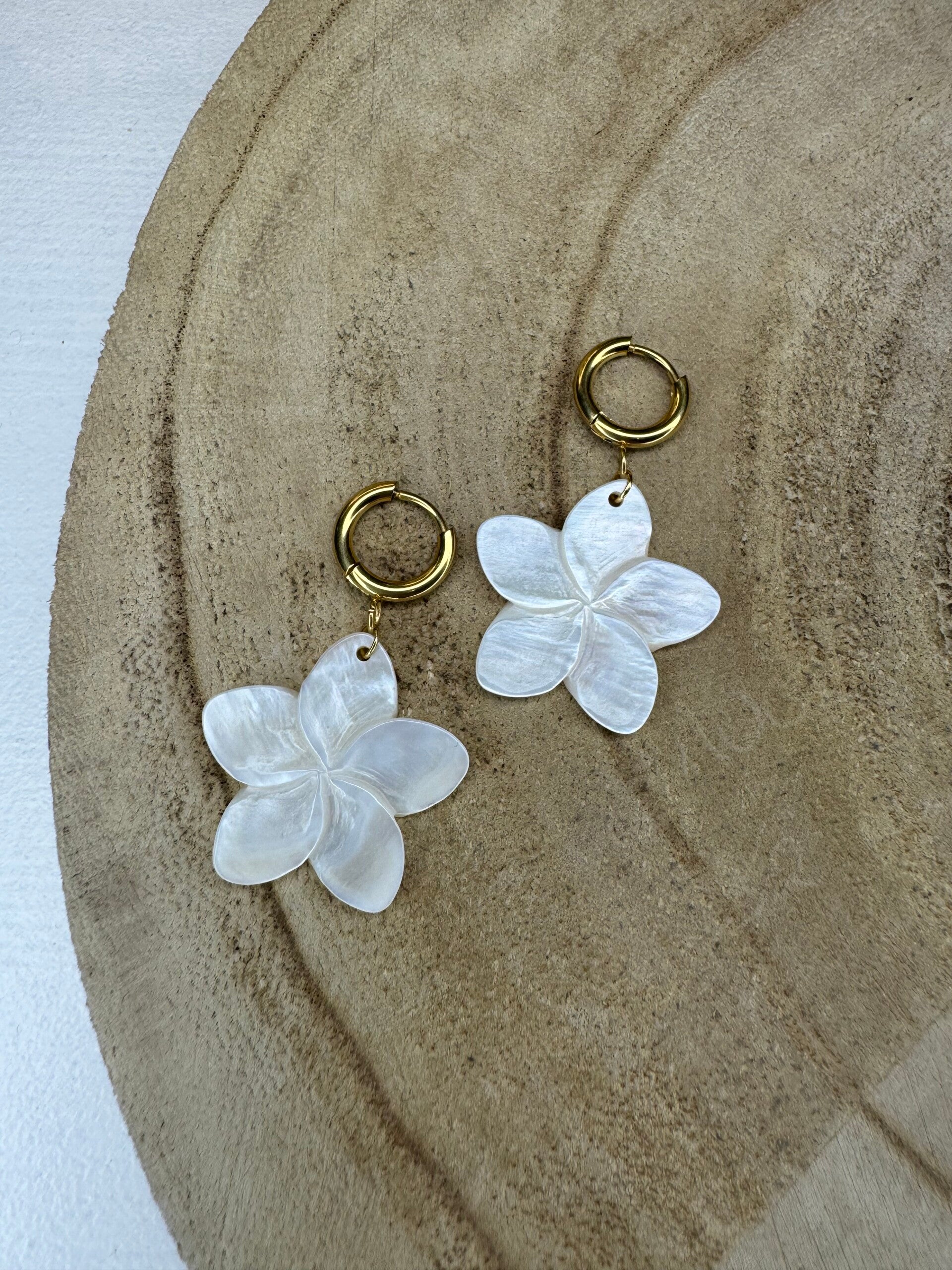 Boucles Monoï dorées