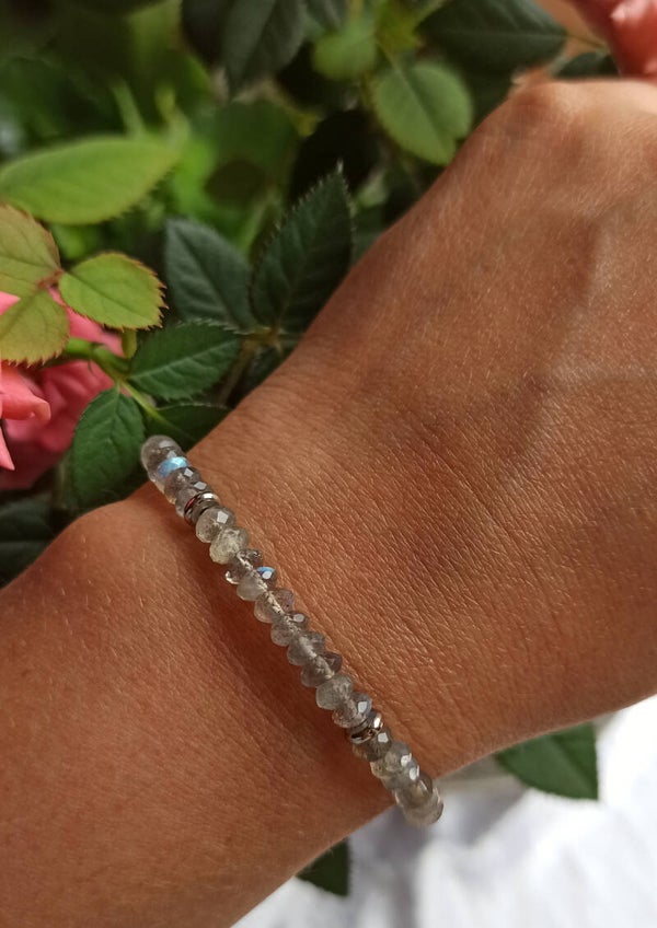 ARWEN | Bracelet acier et Pierres naturelles en Labradorite