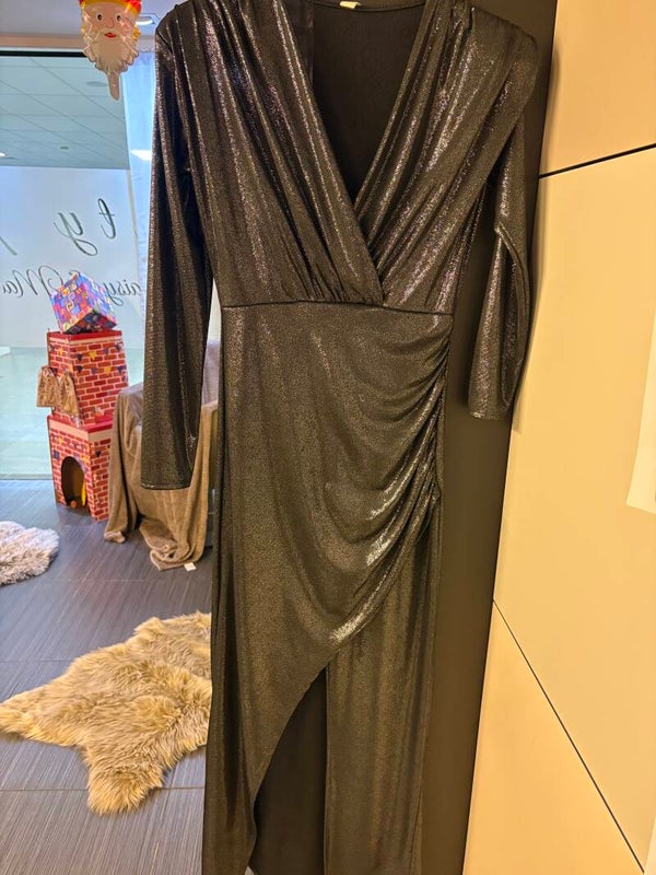 glamoureuze maxi jurk met glitter en watervalplooien