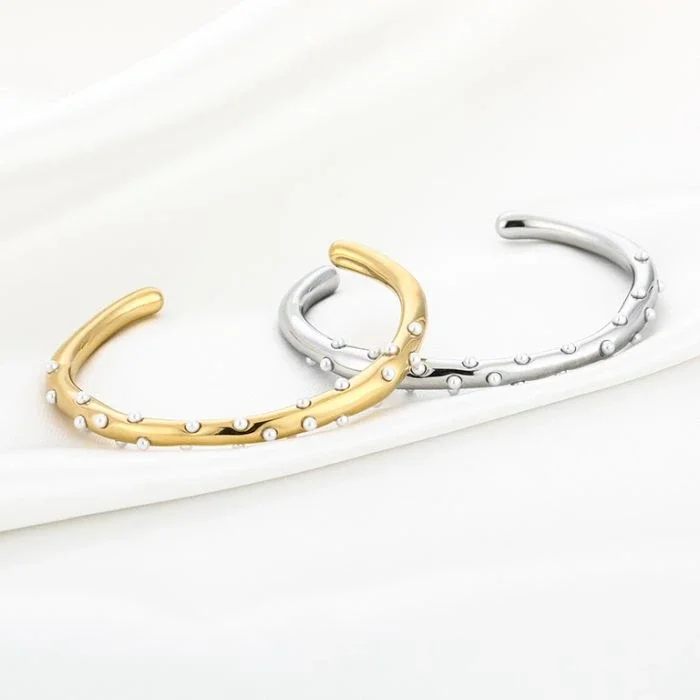 Pearl Bangle