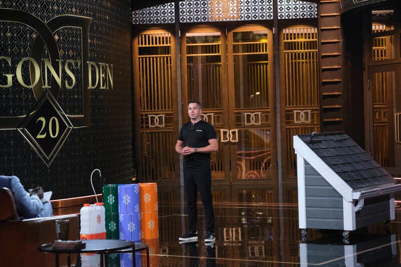 GoNano presenting on CBC Dragon’s Den