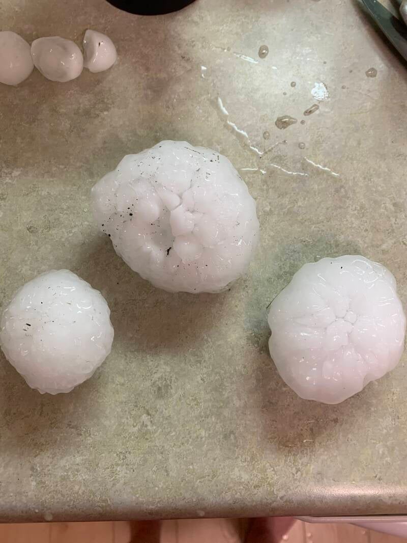 winnipeg-hail-damage-roof-inspection