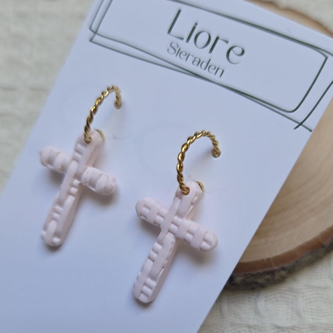 Kruis | Licht roze