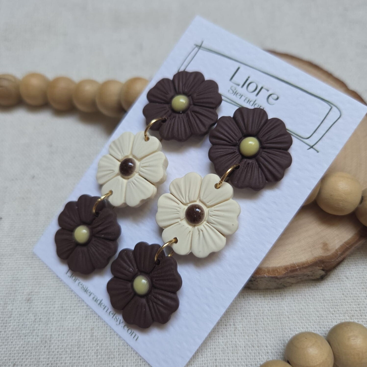 Hazel | Bloemenoorbellen bruin & botergeel