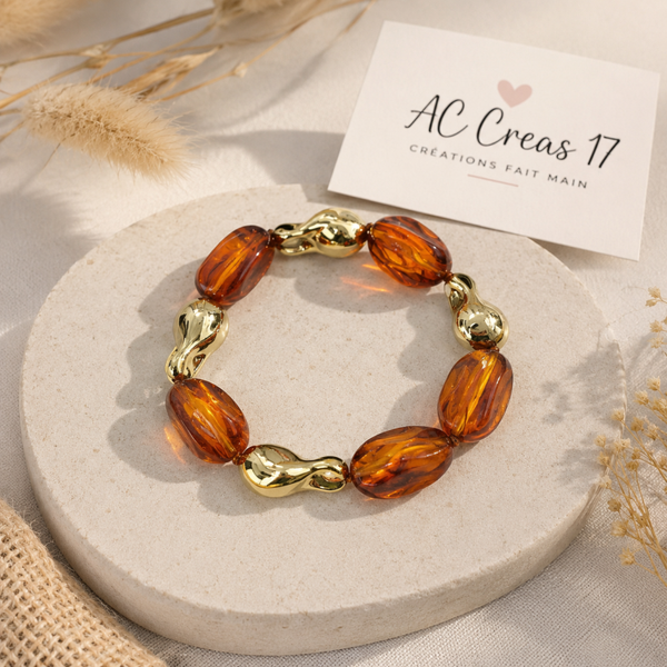 Bracelet en perles couleur ambre et doré