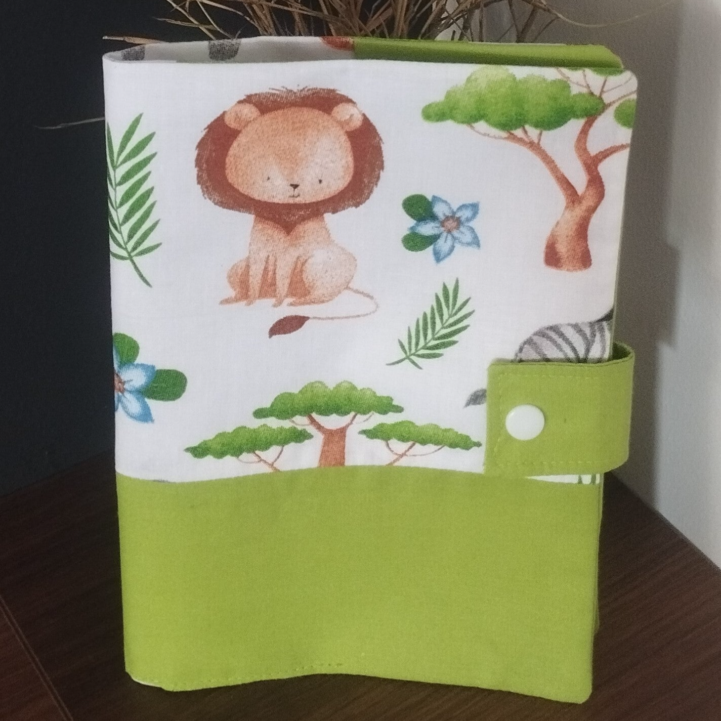 Protège-carnet de santé animaux de la savane