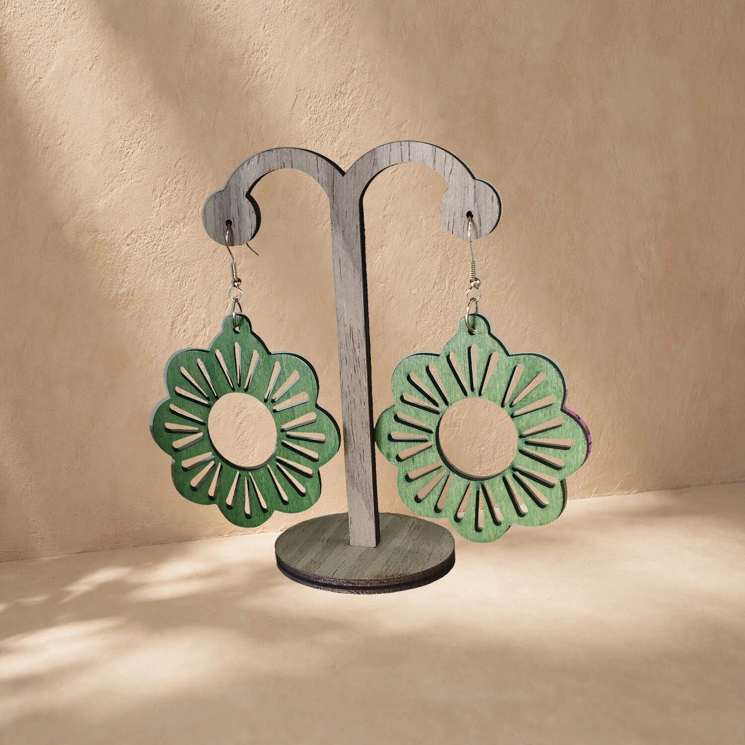 Boucles d'oreilles en bois fleur Vert