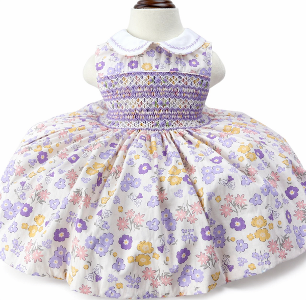 Lilac floral print Classic Sleevless dress.