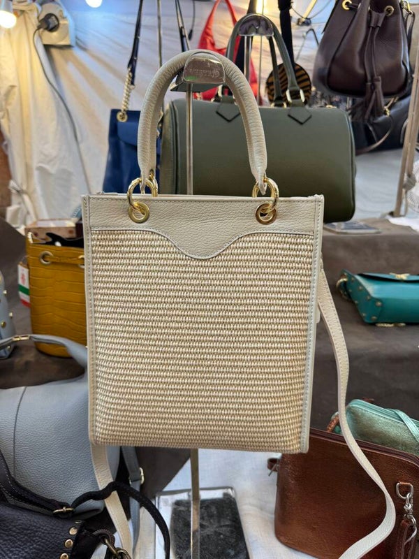 Borsa in rafia e pelle