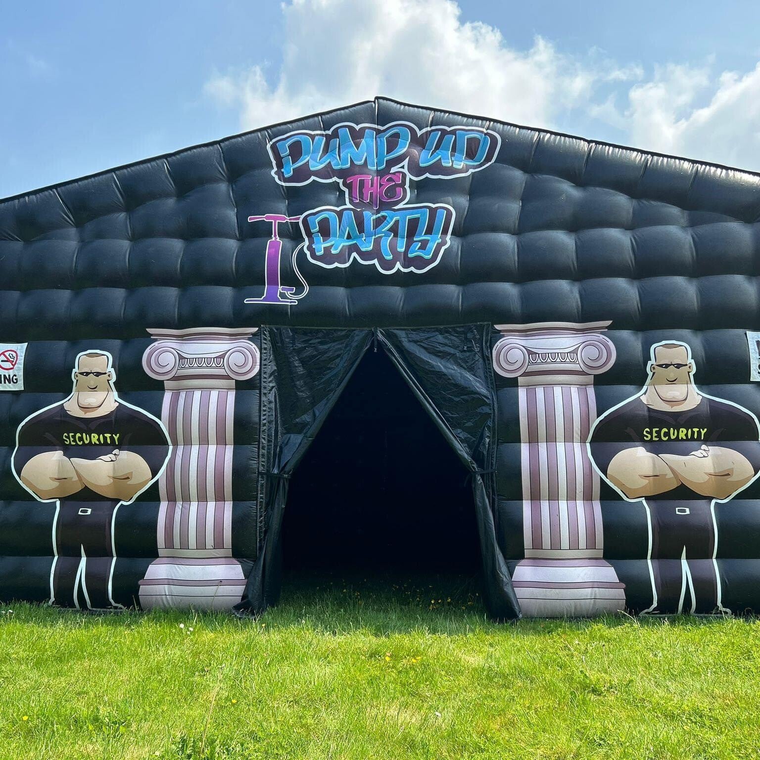 Pump up the party partytent, feesttent, opblaasbare tent, tent voor in de tuin, mobiele discotheek, feest in de tuin, tuinfeest, feest op eigen locatie