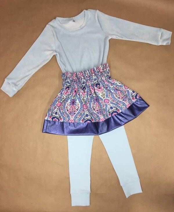 Sweater lichtblauw velours