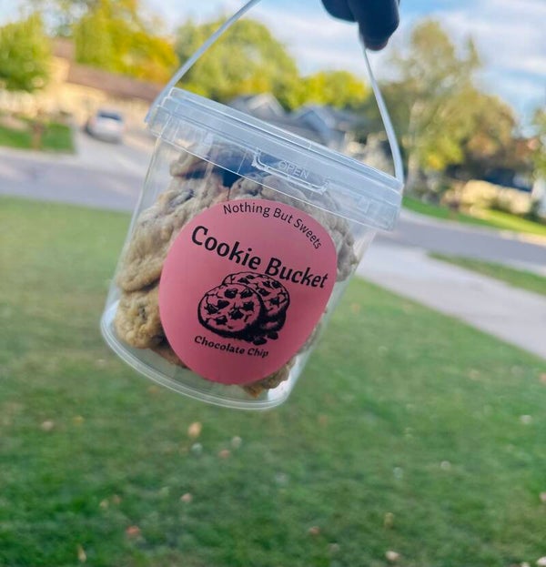 Cookie Bucket