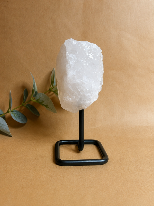 Bergkristal op standaard