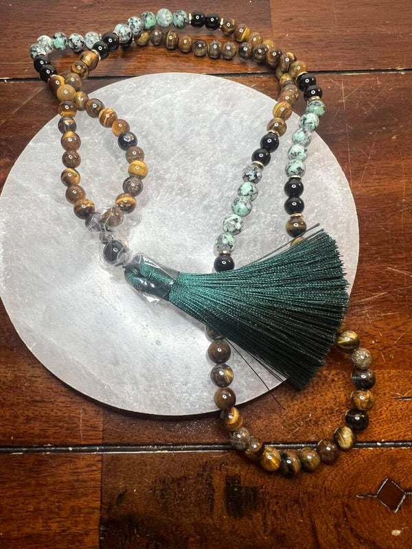 Mala tijgeroog, zwarte onyx, groene jaspis