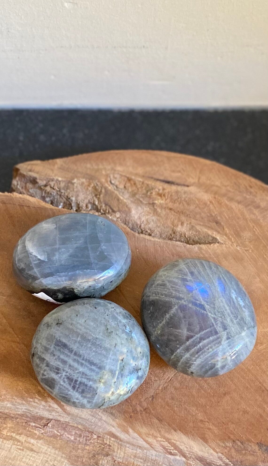 Labradoriet handsteen