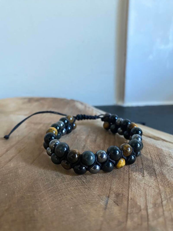 Tijgeroog, hematiet en obsidiaan