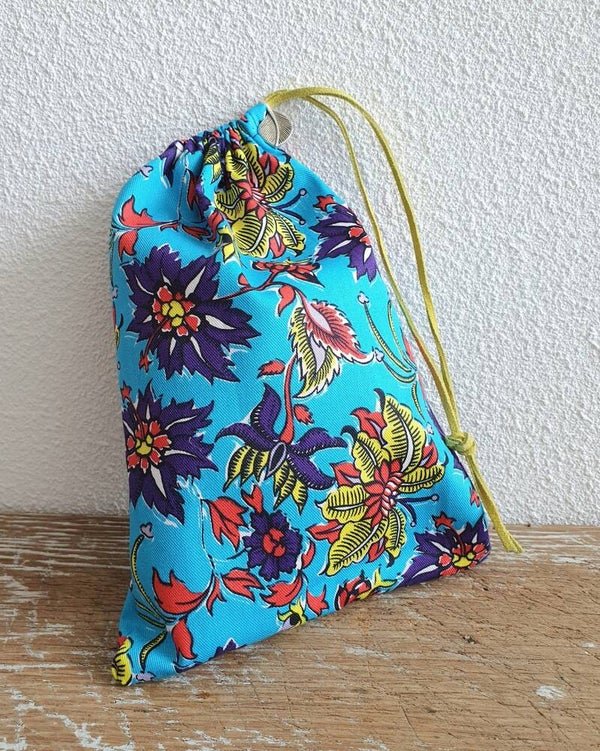 Handig klein, maar opvallend tasje