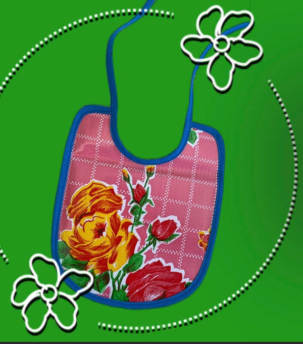 Baby slabbetje gemaakt van tafelzeil